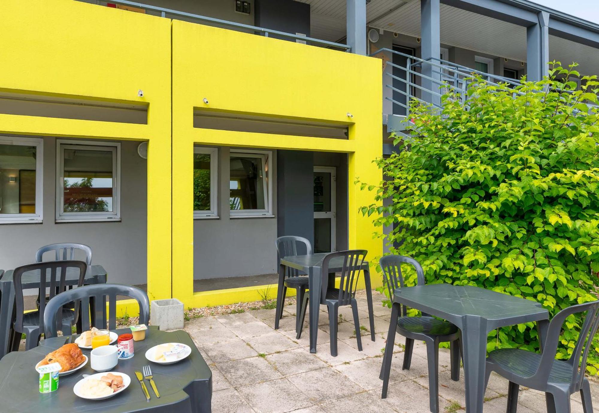 B&B Hotel Troyes Barberey Eksteriør billede