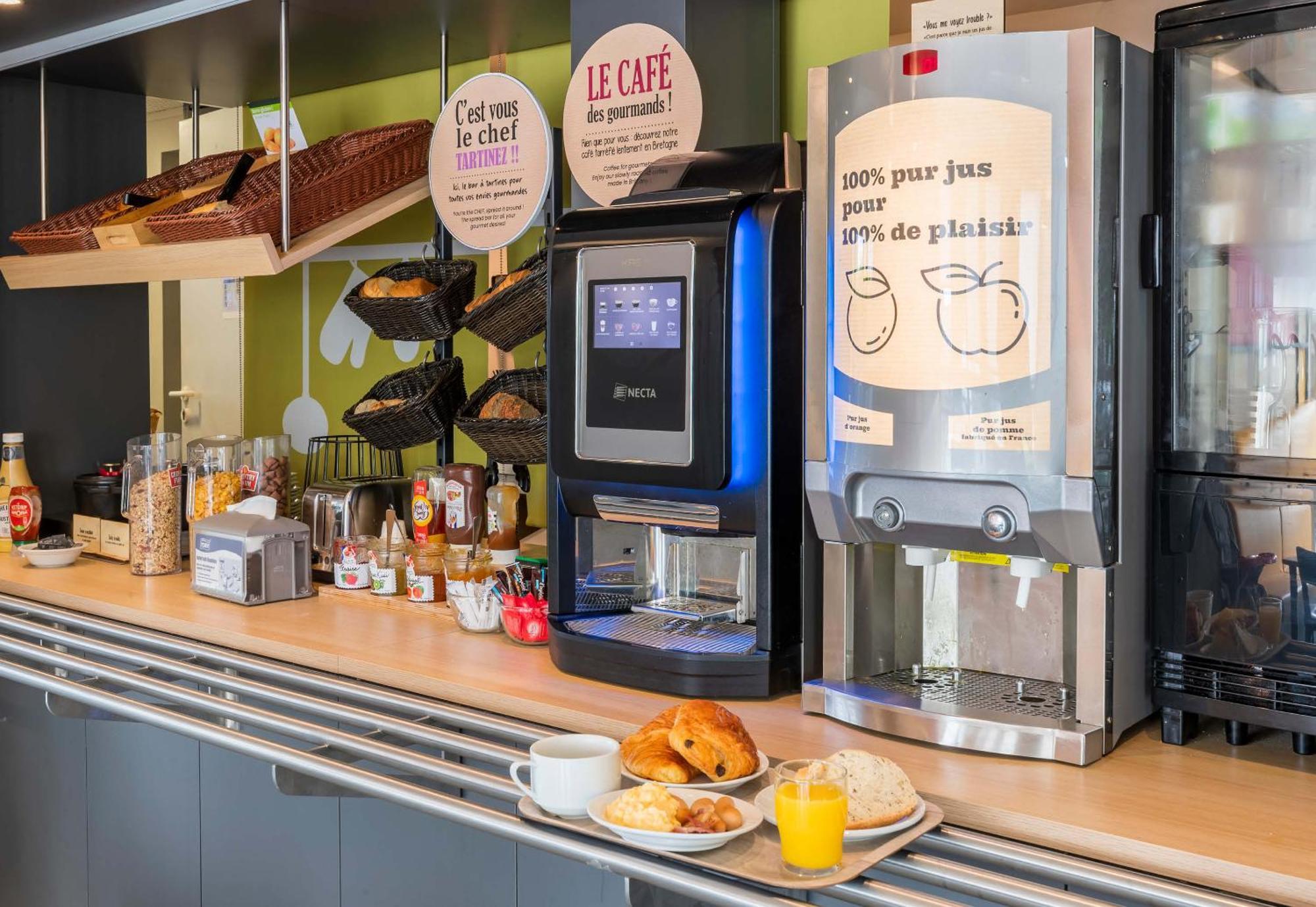 B&B Hotel Troyes Barberey Eksteriør billede