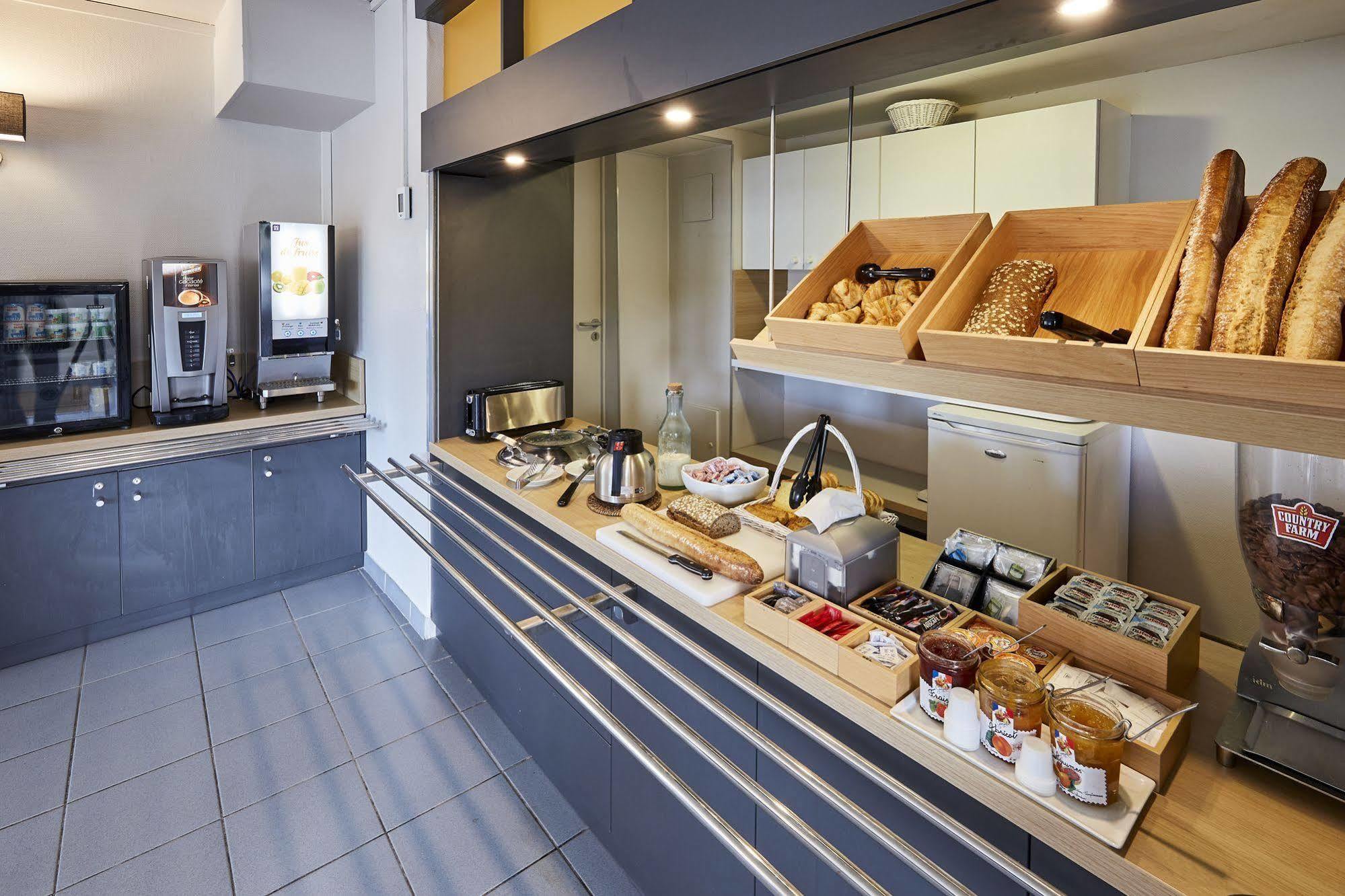 B&B Hotel Troyes Barberey Eksteriør billede